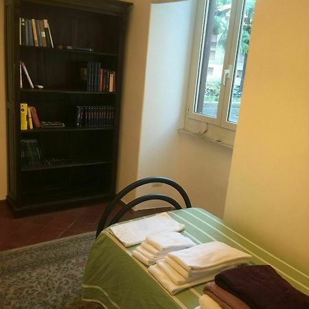 Roma Street Home Bagian luar foto