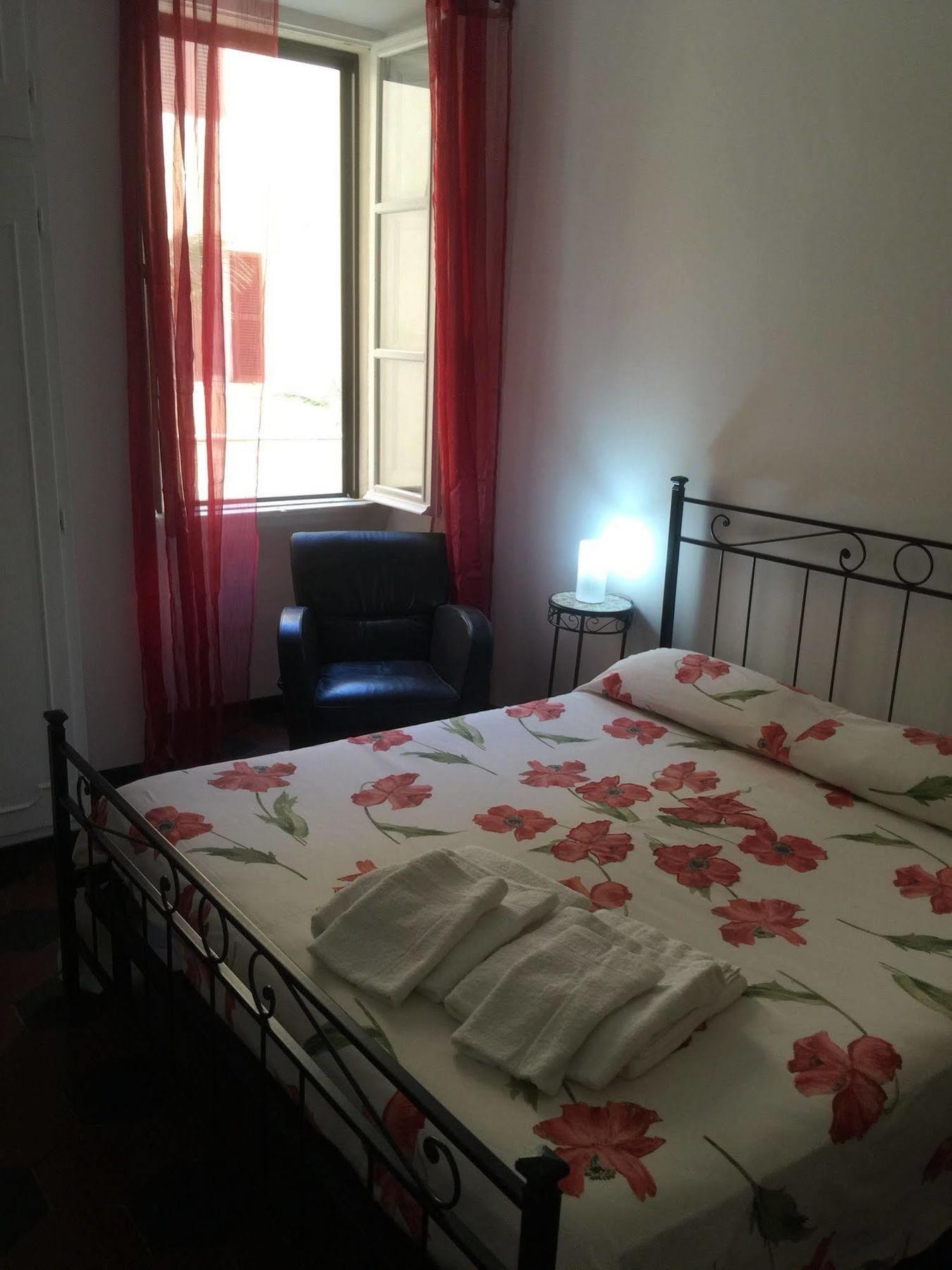 Roma Street Home Bagian luar foto